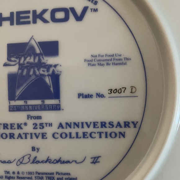 Star Trek 25th Anniversary Commemorative Plate - Picture 5 of 5